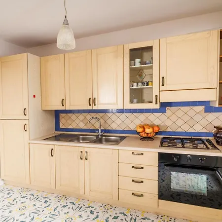 Callistos Pescoluse
